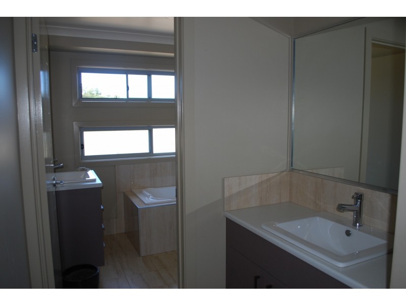 132 Toallo Street, Pambula NSW 2549