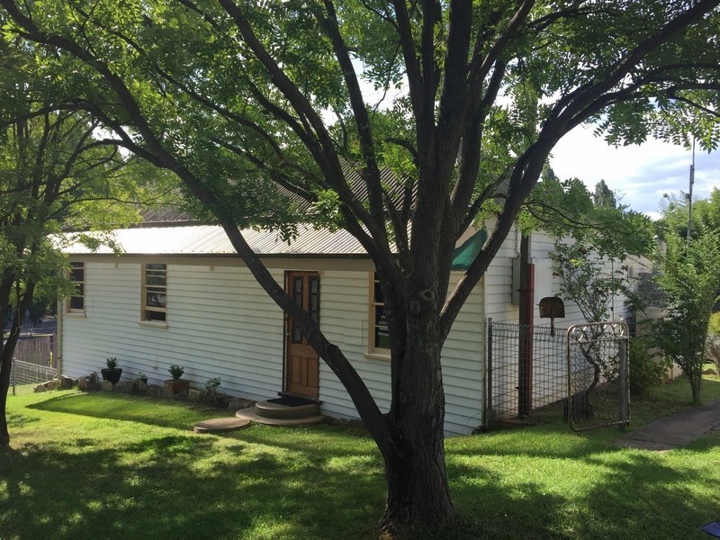 1 Hood Street, Candelo NSW 2550