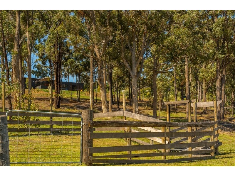 444 Oaklands Road, Bald Hills NSW 2549