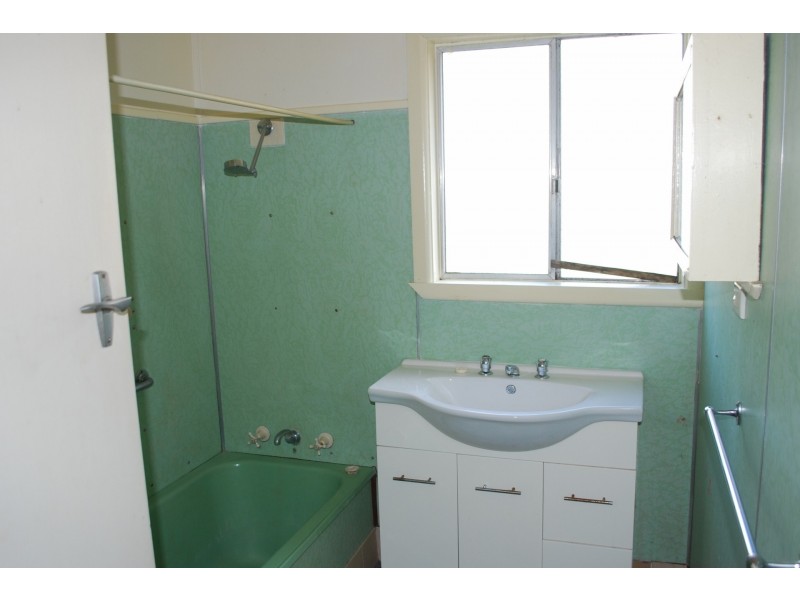 13 Lloyd Street, South Pambula NSW 2549