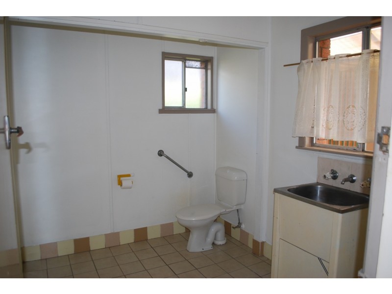 13 Lloyd Street, South Pambula NSW 2549