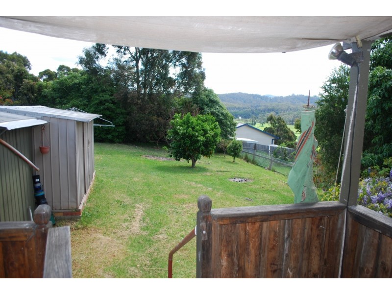 13 Lloyd Street, South Pambula NSW 2549