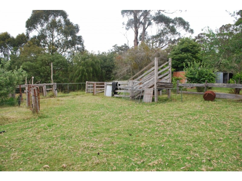 90 Oaklands Road, Pambula NSW 2549