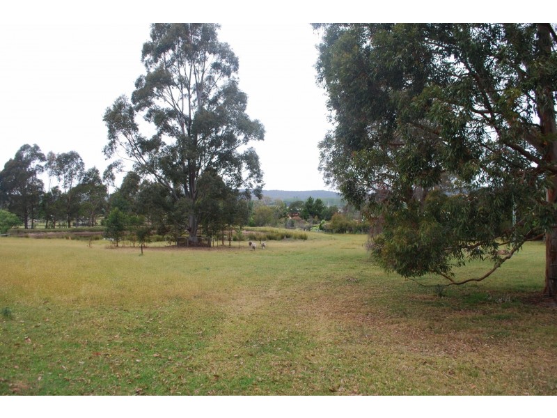 90 Oaklands Road, Pambula NSW 2549