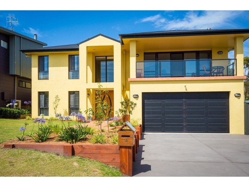 14 Curragudde Close, Pambula Beach NSW 2549