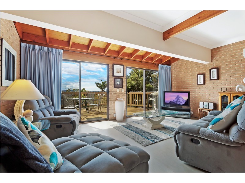 1/5 Winnunga Street, Pambula Beach NSW 2549