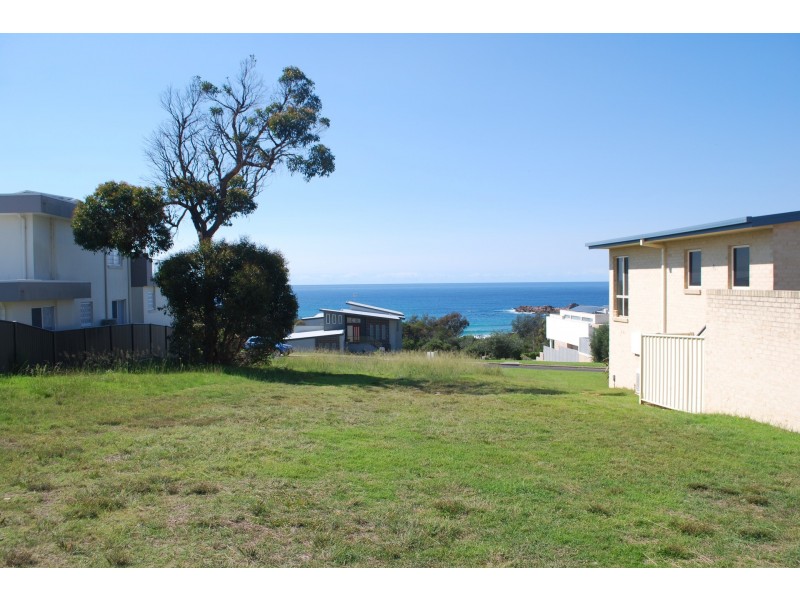25 Dolphin Cove, Tura Beach NSW 2548