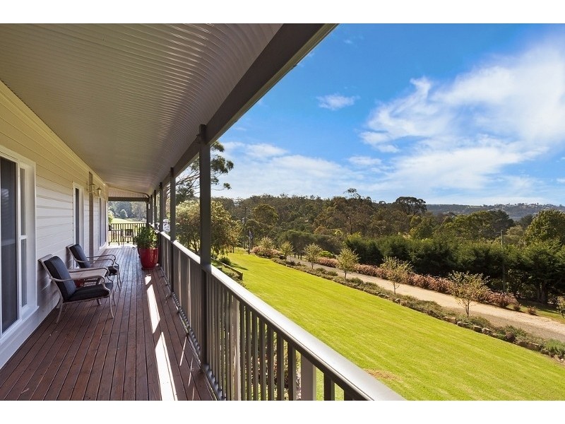 37 Stringybark Place, Millingandi NSW 2549