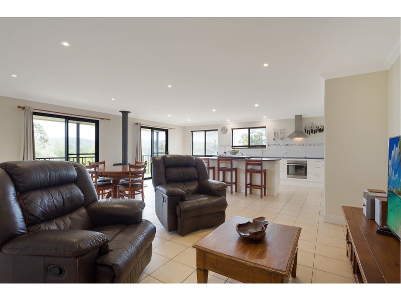 7 King Street, South Pambula NSW 2549