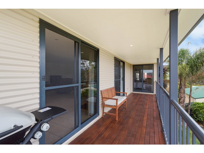 7 King Street, South Pambula NSW 2549