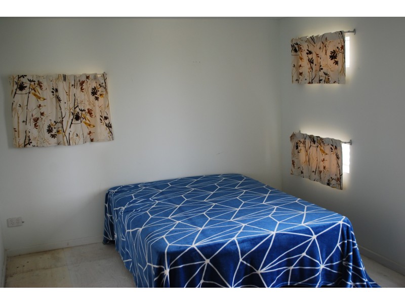 3 Oakleaf Place, Millingandi NSW 2549