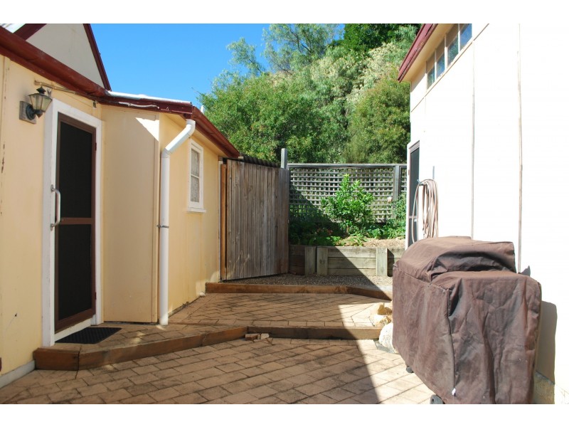 54 Power Street, Candelo NSW 2550