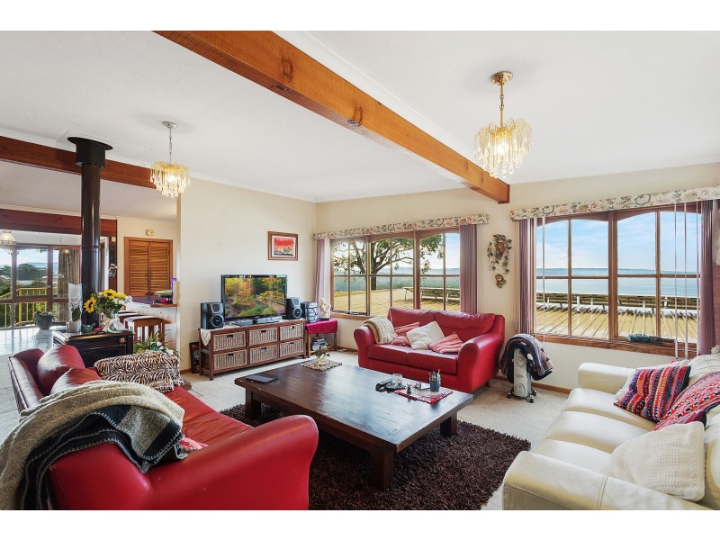 42 Weemilah Drive, Pambula Beach NSW 2549