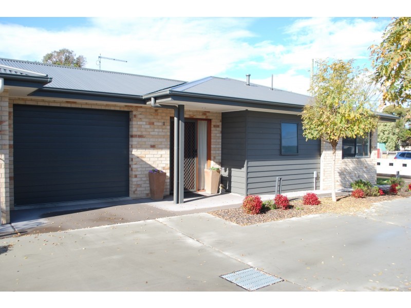 1/2-4 Martin Street, Pambula NSW 2549