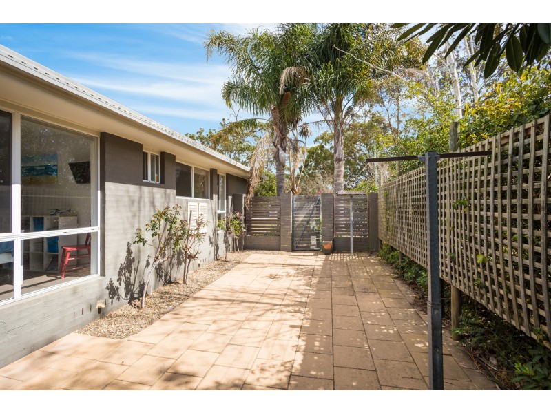 67 Rainbow Street, Pambula NSW 2549