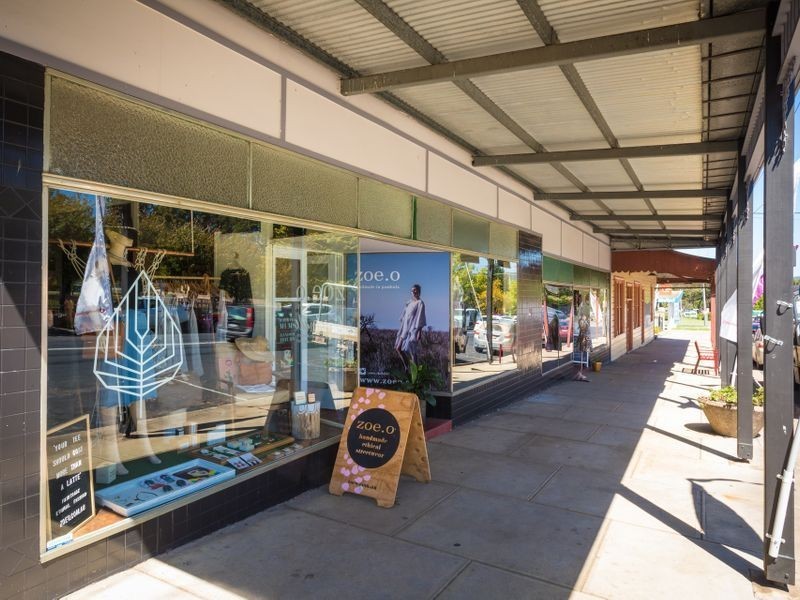 33 Quondola Street, Pambula NSW 2549