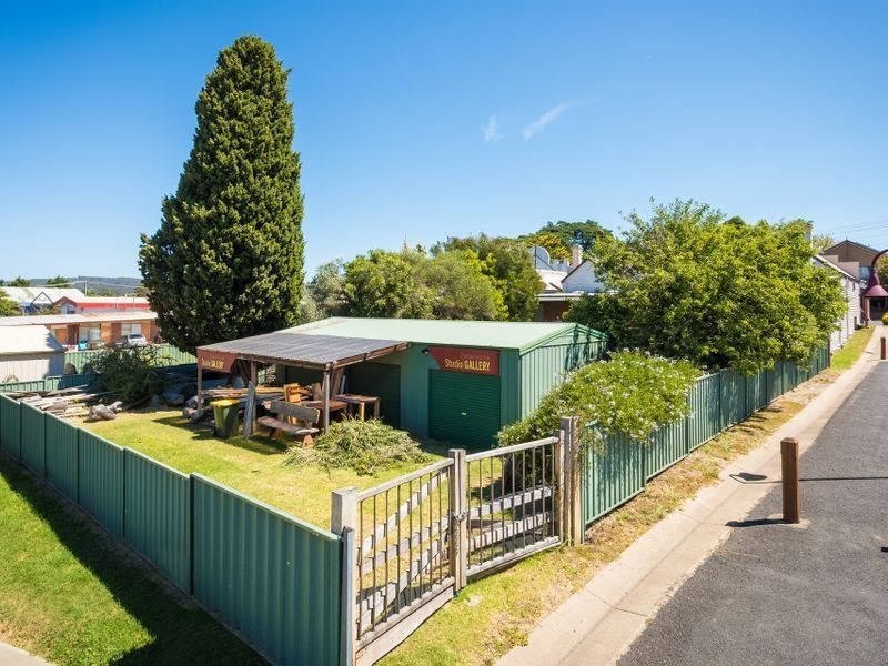 33 Quondola Street, Pambula NSW 2549
