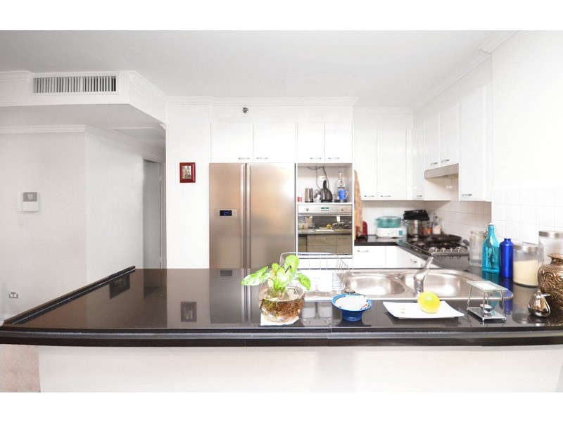 81/14 brown Street, Chatswood NSW 2067