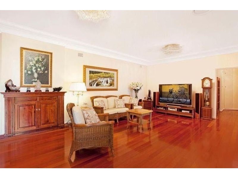 5 Yarrara Road, Pymble NSW 2073