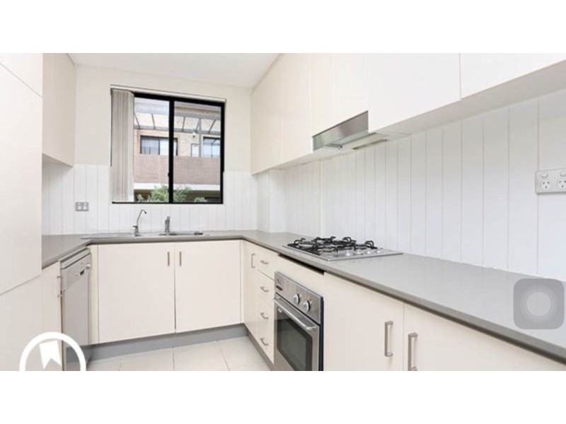 28/6-18 Redbank Road, Northmead NSW 2152