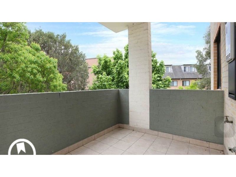 28/6-18 Redbank Road, Northmead NSW 2152