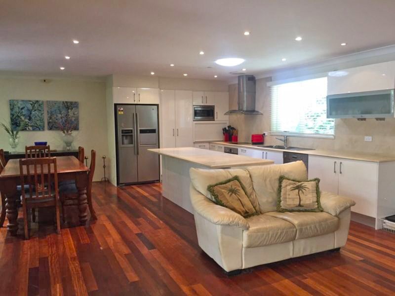 11 Robina Street, St Ives Chase NSW 2075