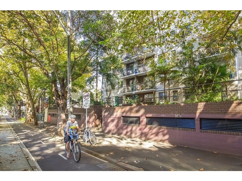 61/679 Bourke Street, Surry Hills NSW 2010