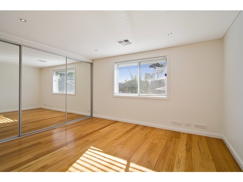 90a Macquarie Street, Chifley NSW 2036