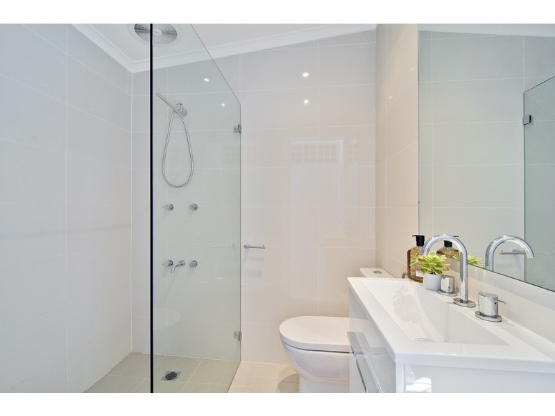 32 St James Road, Bondi Junction NSW 2022