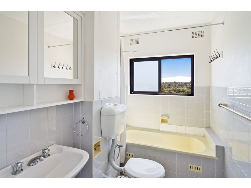 74/355 Old South Head Road, North Bondi NSW 2026