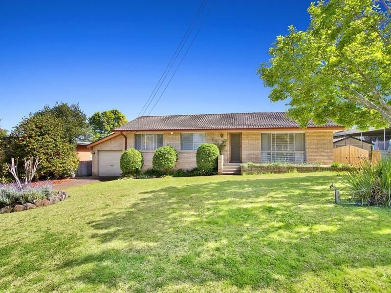 8 Anthony Road, Castle Hill NSW 2154