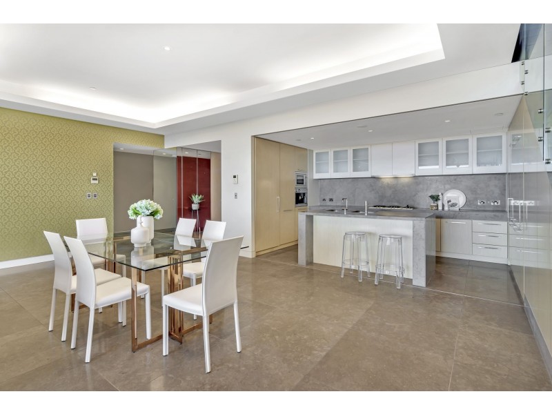 1302/185 Macquarie Street, Sydney NSW 2000