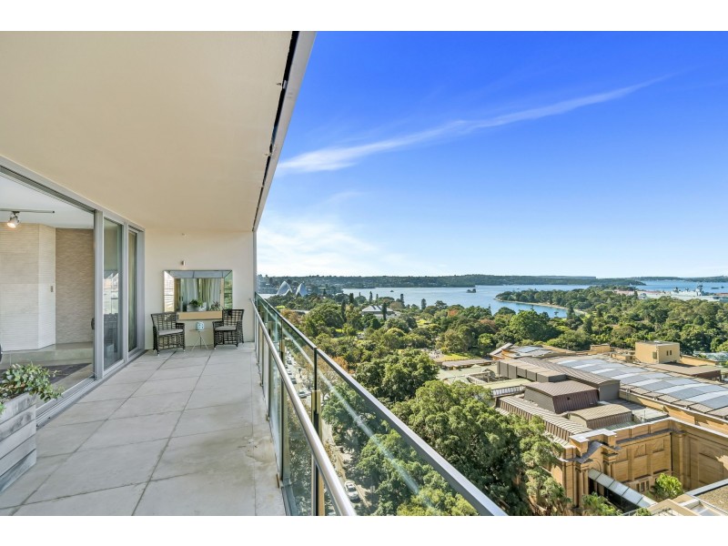 1302/185 Macquarie Street, Sydney NSW 2000