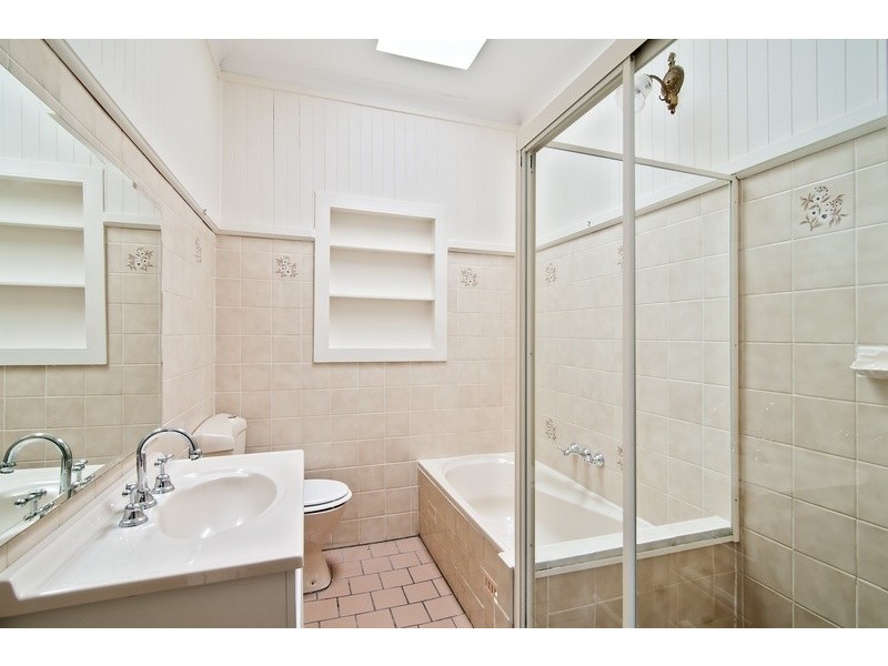 7 Blue Gum Avenue, Ingleburn NSW 2565