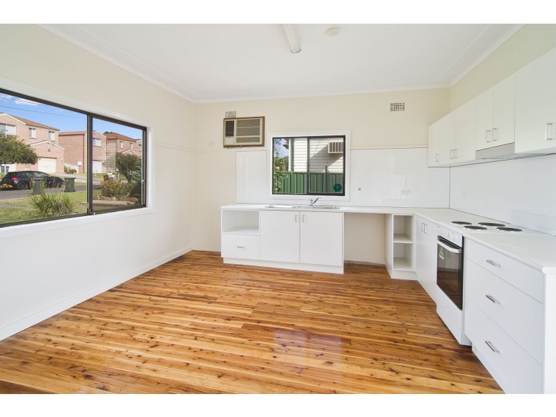 5 Lionel Street, Ingleburn NSW 2565