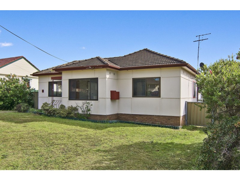 5 Lionel Street, Ingleburn NSW 2565