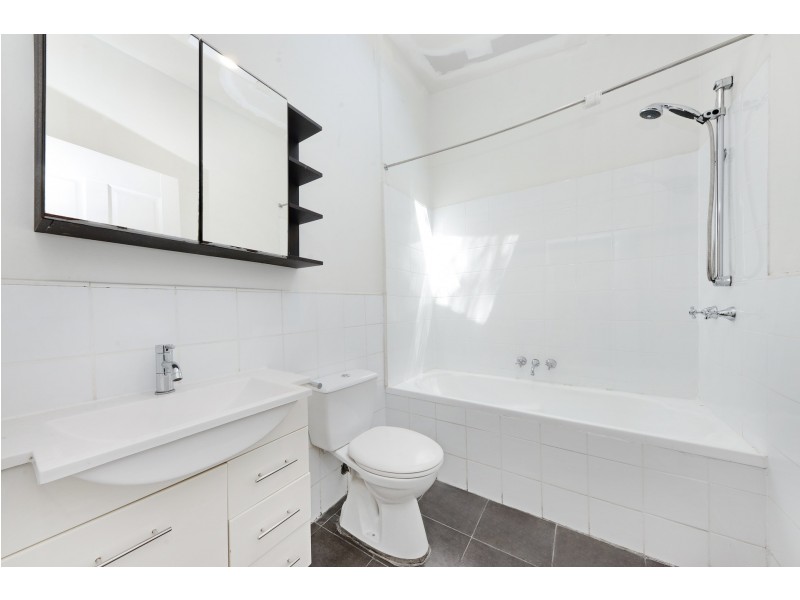 90 Cleveland Street, Chippendale NSW 2008