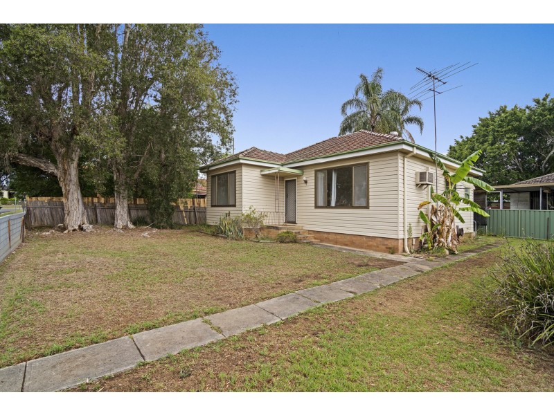 3 Cambridge Street, Ingleburn NSW 2565