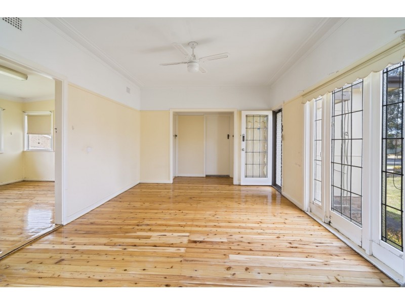 3 Lionel Street, Ingleburn NSW 2565