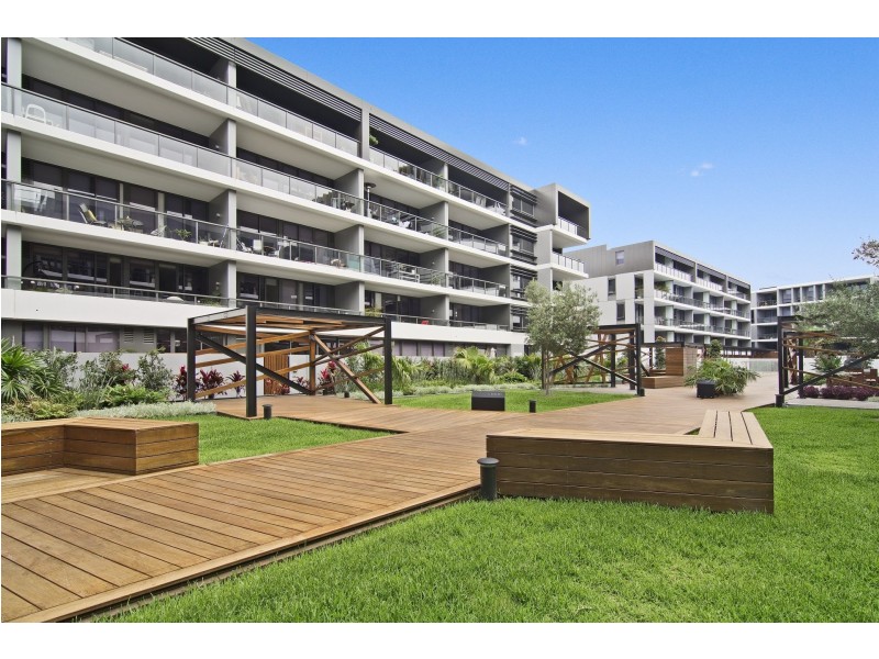 512/850 Bourke Street, Waterloo NSW 2017