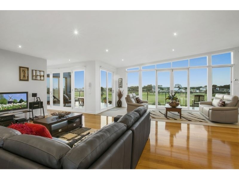 17/110 Tomara Drive, Barwon Heads VIC 3227