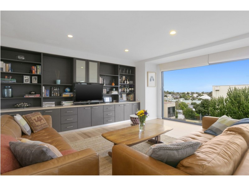 2/9-11 The Parade, Ocean Grove VIC 3226