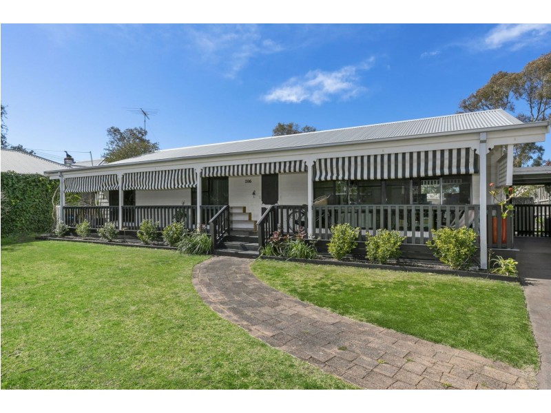 106 Carr Street, Barwon Heads VIC 3227