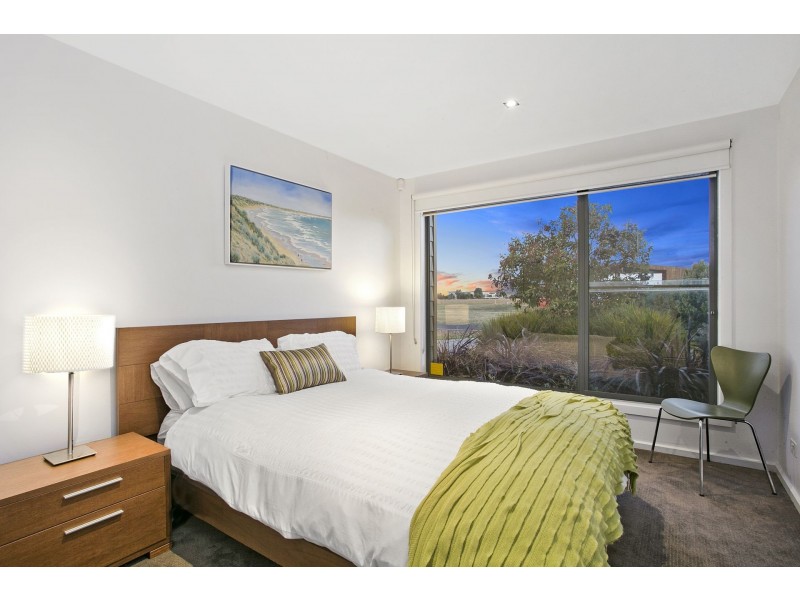 22 Plantation Drive, Connewarre VIC 3227