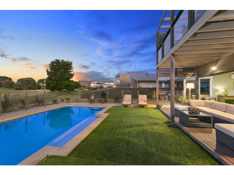 22 Plantation Drive, Connewarre VIC 3227