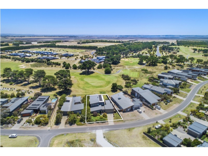 22 Plantation Drive, Connewarre VIC 3227