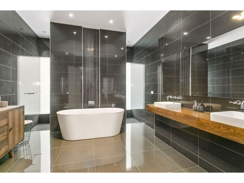 16-18 Yellow Gum Drive, Ocean Grove VIC 3226