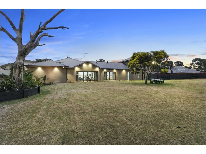 16-18 Yellow Gum Drive, Ocean Grove VIC 3226