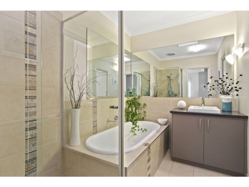 8 Lindors Close, Point Lonsdale VIC 3225