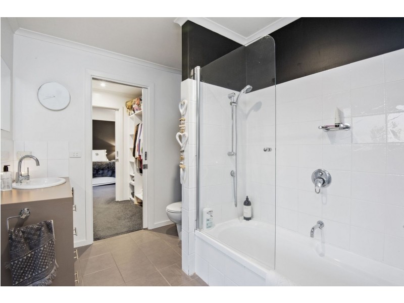 47 Thomson Drive, Barwon Heads VIC 3227